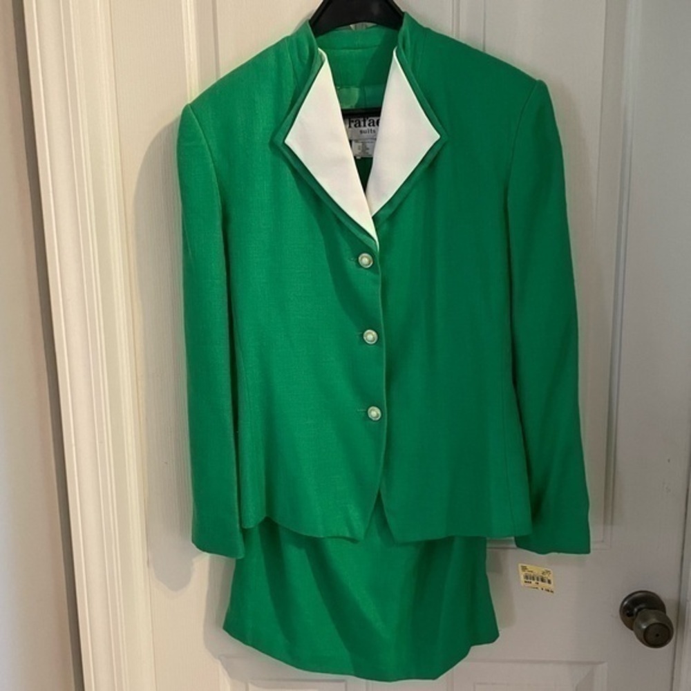 Rafael green size 12 suit jacket and skirt